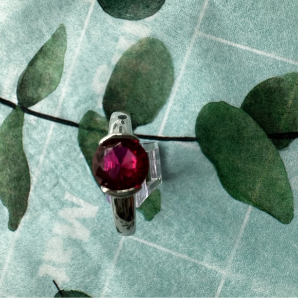 Elegant Multi-Stone Silver Rings Set - Picture 9 of 11